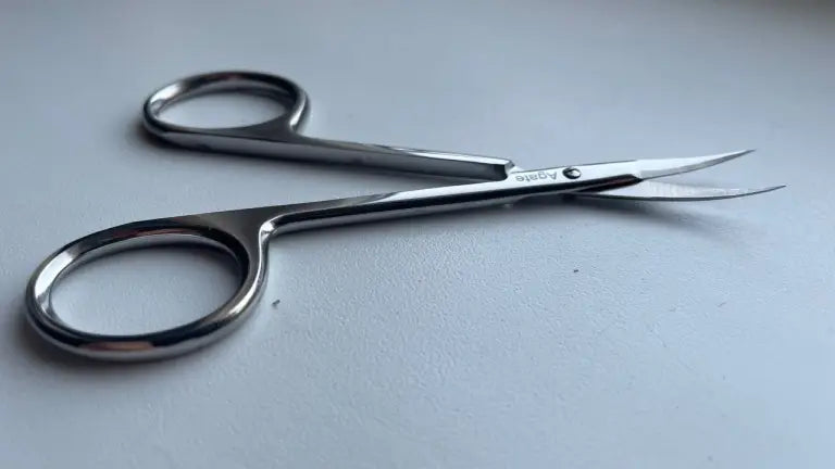 Agate scissors
